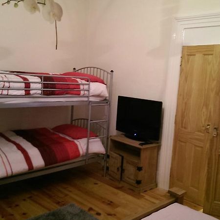 Clarmont Guest House Портръш Екстериор снимка