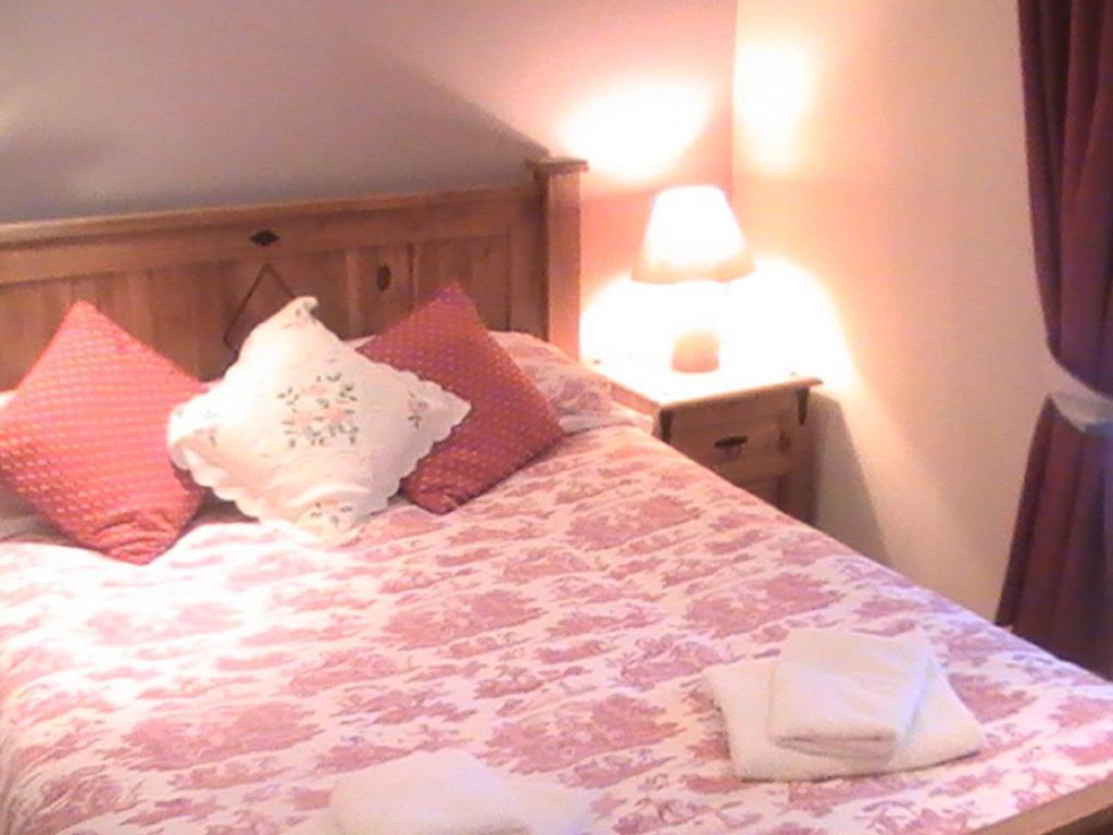 Clarmont Guest House Портръш Стая снимка